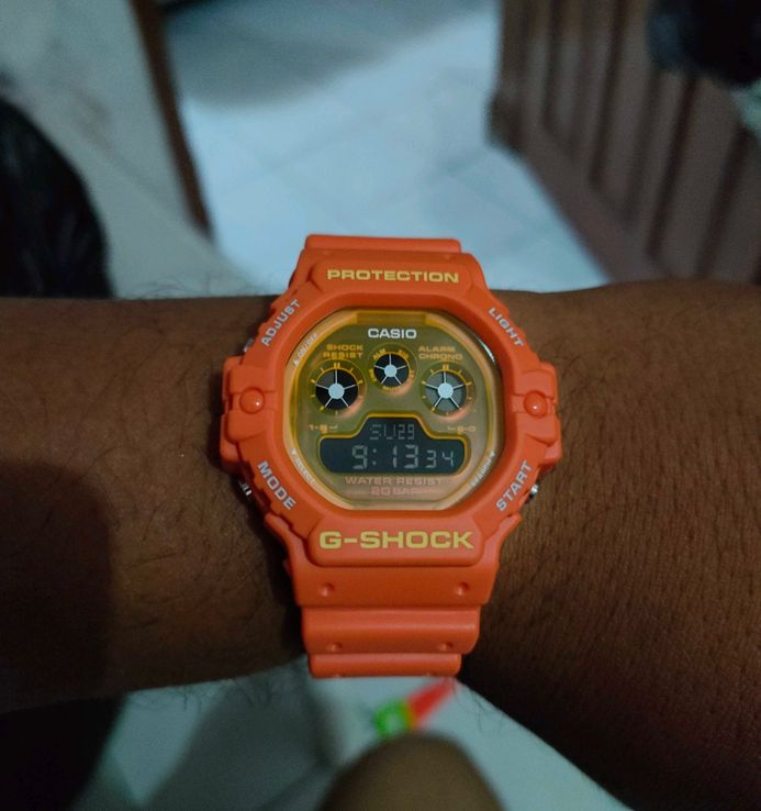 Casio G-Shock DW-5900TS-4 DW-5900TS-4DR Digital Dial Orange Casio G-Shock DW-5900TS-4 DW-5900TS-4DR Digital Dial Orange