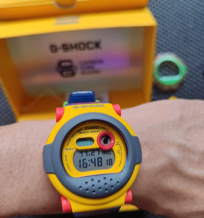 Casio G-Shock G-B001MVE-9 G-B001MVE-9DR Jason Retro Video