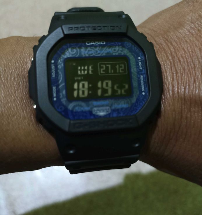 Casio G-Shock Blue Paisley Series GW-B5600BP-1 GW-B5600BP