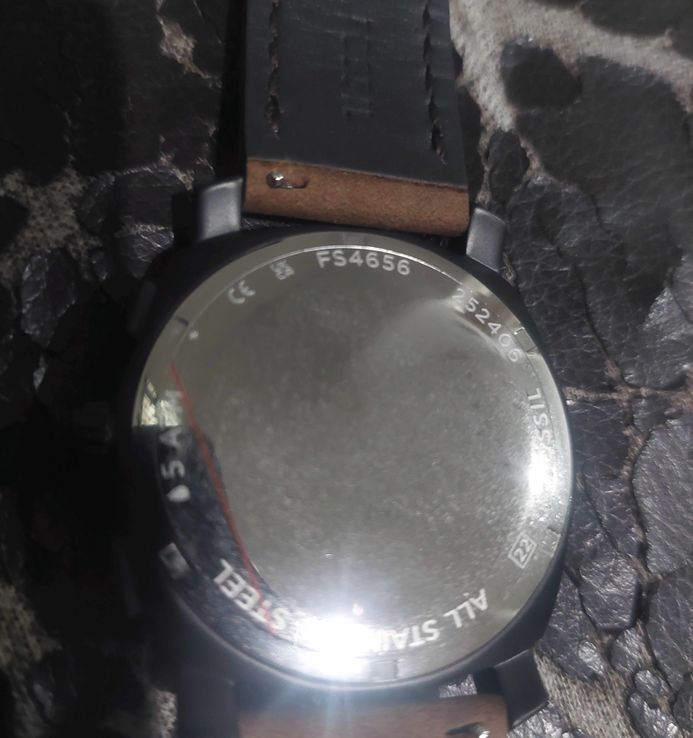 Fossil fs4656 specification top