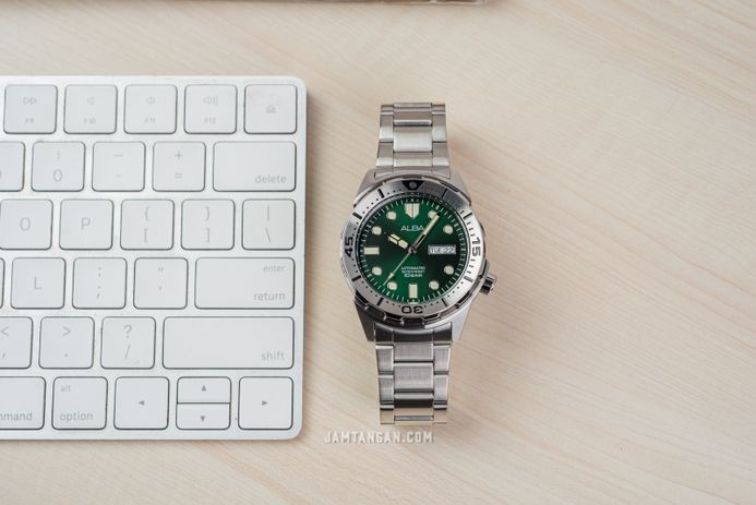 Alba Mechanical AL4371X1 Men Green Dial Stainless Steel Strap