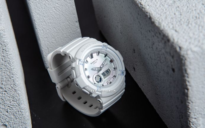 Casio Baby-G BGA-280-7AJF Ladies Digital Analog Dial White Resin Band (JDM)