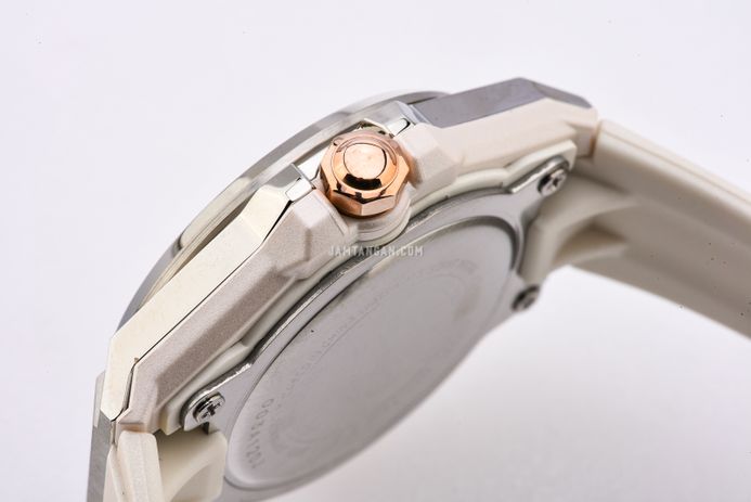Casio Baby-G MSG Series MSG-S500-7ADR Tough Solar Silver Dial White Resin Band