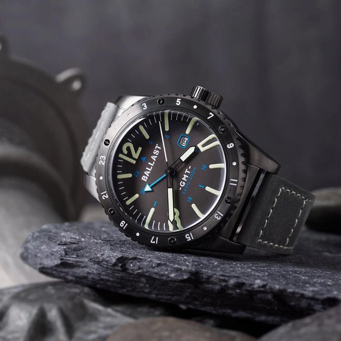Ballast Amphion BL-3149-03 GMT Grey Dial Grey Leather Strap