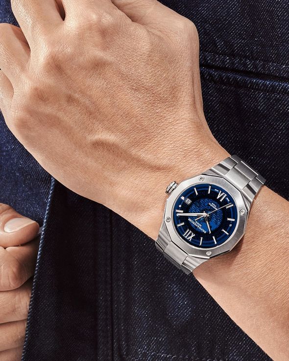 Baume & Mercier Riviera M0A10616 Automatic Men Blue Dial