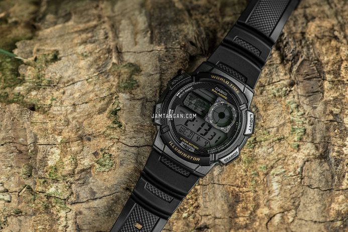 Casio General AE-1000W-1AVDF Sporty Digital Dial Black Resin Band