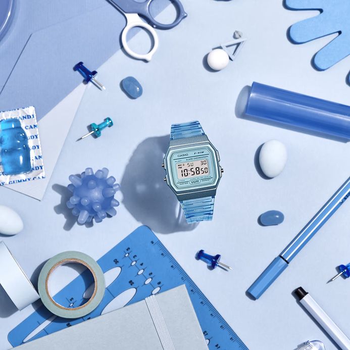 Casio General F-91WS-2DF Digital Dial Light Blue Clear Rubber Band