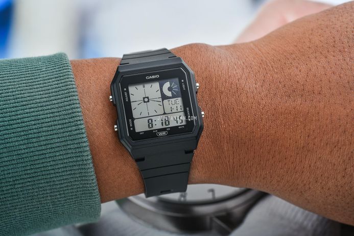 Casio General LF-20W-1ADF Pop Digital Dial Black Resin Band