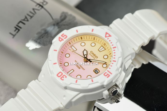 Casio General LRW-200H-4E2VDR Water Resistant 100M Dual Tone Dial White Resin Band