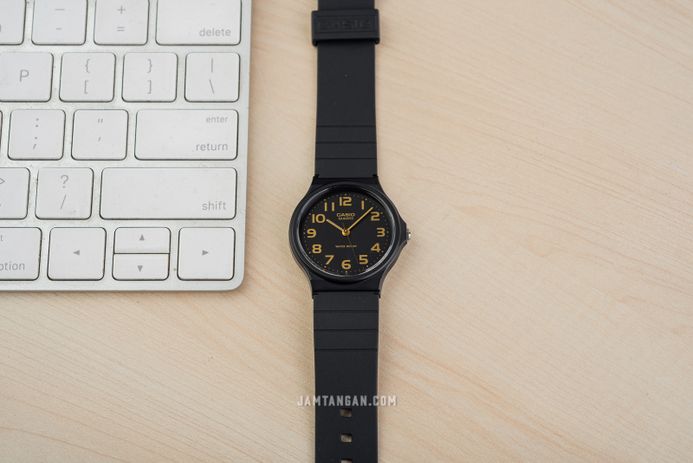 Casio General MQ-24-1B2LDF Classic Black Dial Black Resin Band