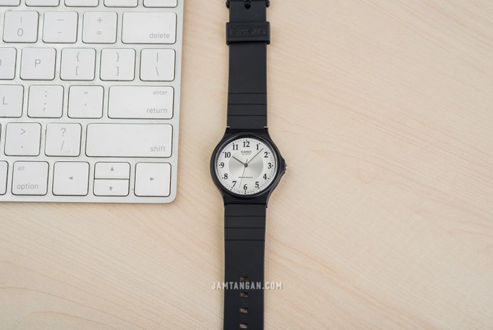 Casio General MQ-24-7B3LDF White Silver Dial Black Resin Band