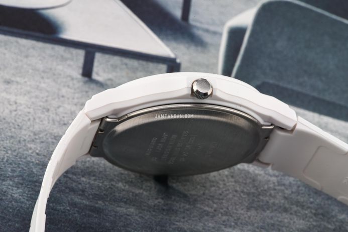 Casio General MQ-24B-7BDF Pop Analog White Dial White Resin Band