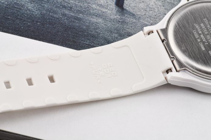 Casio General MQ-24B-7BDF Pop Analog White Dial White Resin Band