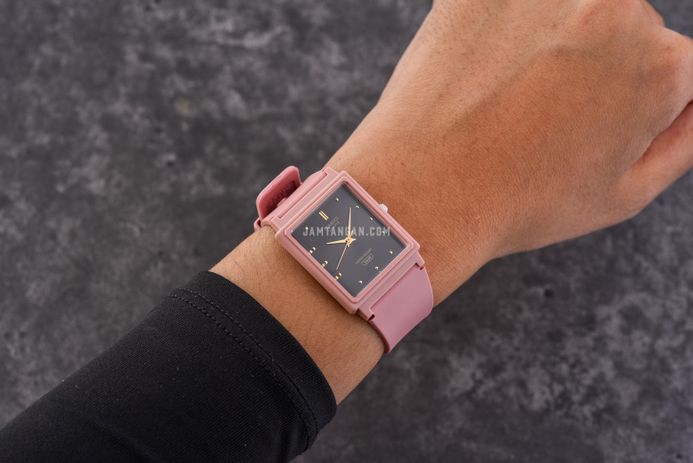 Casio General MQ-38UC-4ADF Black Dial Matte Pink Resin Band