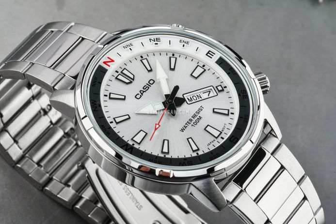 Casio Edifice EFV-160D-7AVEF Au Meilleur Prix Sur