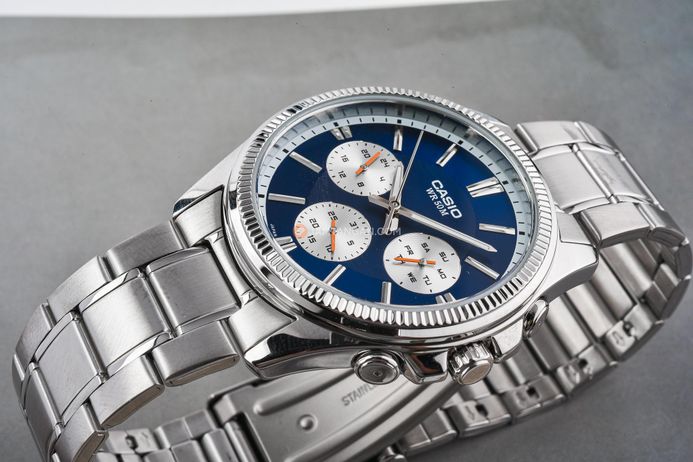 Casio General MTP-1375D-2A1VDF Men Blue Dial Stainless Steel Band