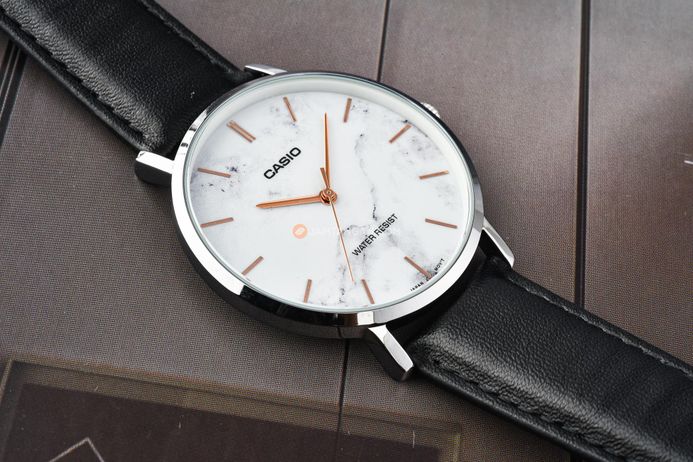 Orologio analogico da uomo Casio MTP-V002L-2B3 | Design classico