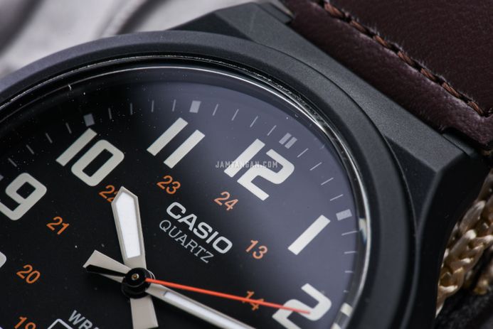 Casio General MW-240B-5BVDF Black Dial Beige Cloth Band