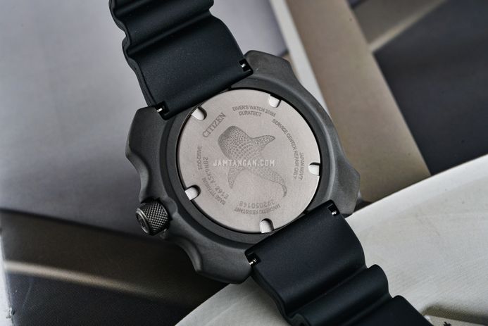 Citizen Promaster BN0225-04L Whale Shark Marine Super Titanium + Extra Strap Limited Edition