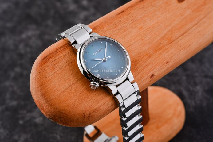 Citizen L EM0910-80N Ladies Mother Of Pearl Blue Dial Stainless Steel Strap
