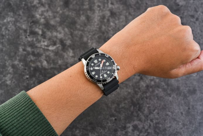 Citizen Promaster EO2020-08E Diver Black Dial Black Polyurethane Strap ...