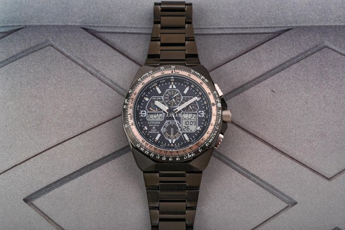 Citizen Promaster JY8146-54E Skyhawk A-T Digital Analog Dial Gunmetal St Strap Limited Edition