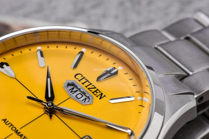 Citizen C7 Mechanical NH8391-51Z Crystal Seven Reissue Men Yellow Dial Stainless Steel Strap