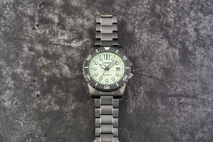 Citizen Mechanical NJ0177-84X Automatic Men Green Luminous Dial Gunmetal Stainless Steel Strap