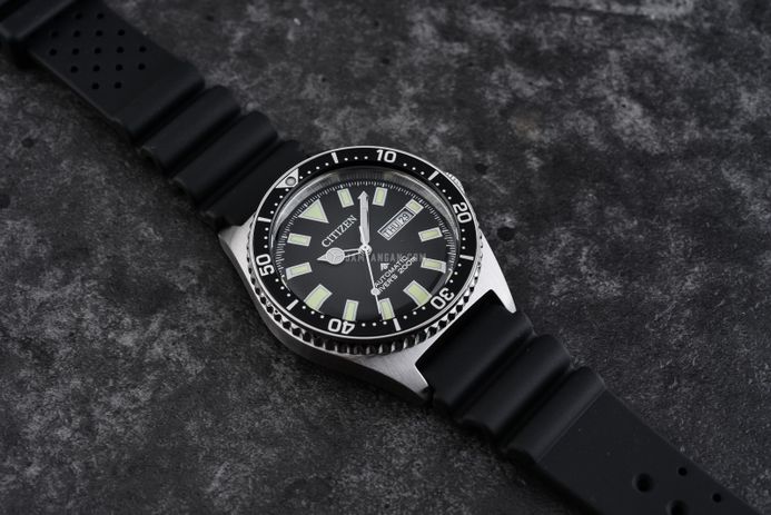 Citizen Promaster NY0120-01E Men Black Dial Black Rubber Strap