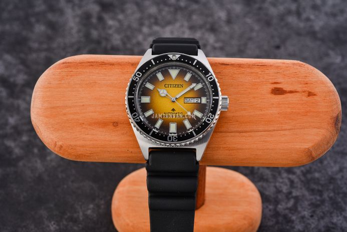 Citizen Promaster NY0120-01X Automatic Men Yellow Gradient Dial Black Rubber Strap