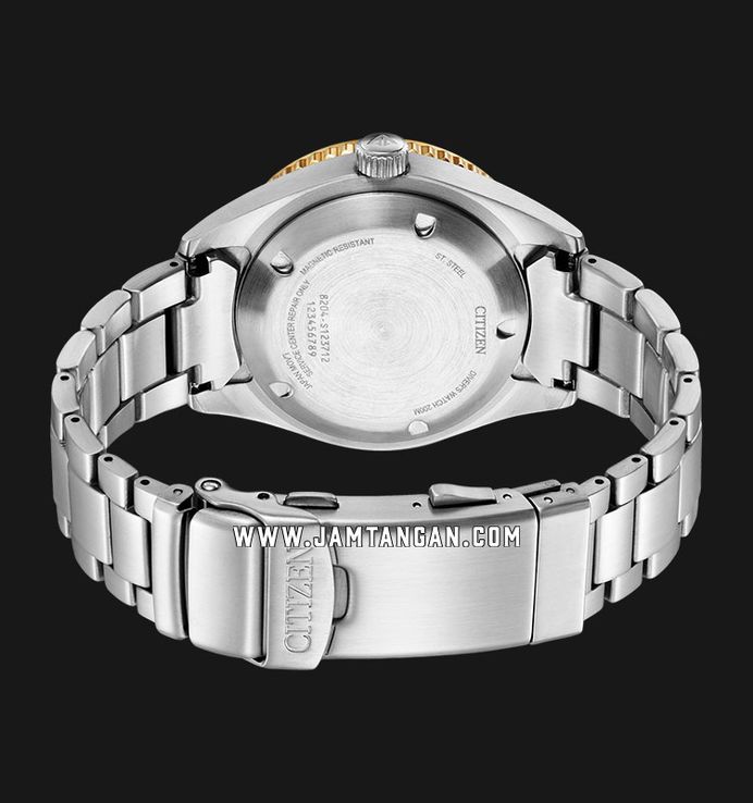 Citizen Promaster NY0125-83E Automatic Diver Black Dial Stainless Steel Strap