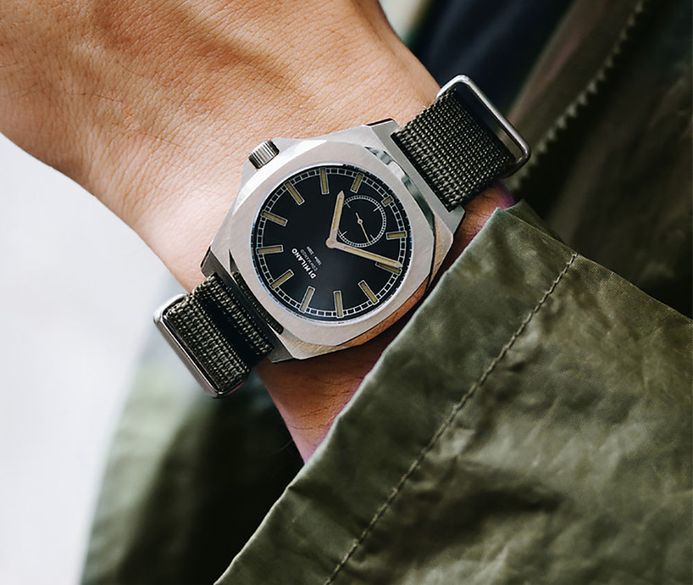 時計 D1 MILANO COMMANDO TANK D1 MILANO TANK COMMANDO 38 MM ARMYN GREEN STRAP