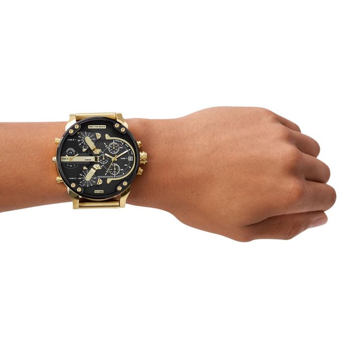 Diesel Daddy DZ7333 Chronograph Men Black Dial Gold Stainless Steel  Strap