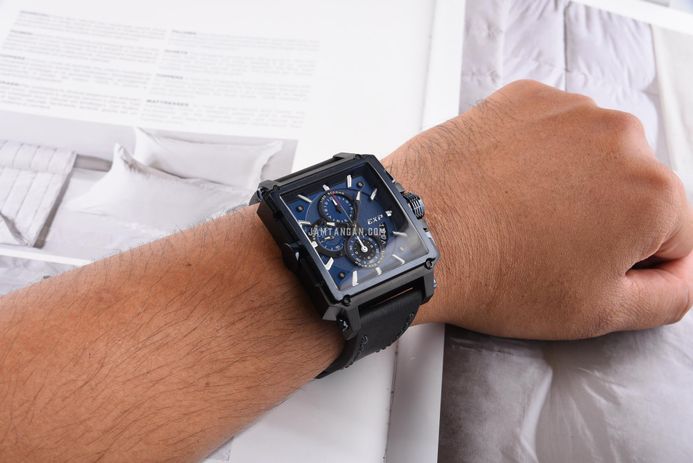 Expedition Chronograph E 6618 MC LUBBU Men Blue Dial Black Leather