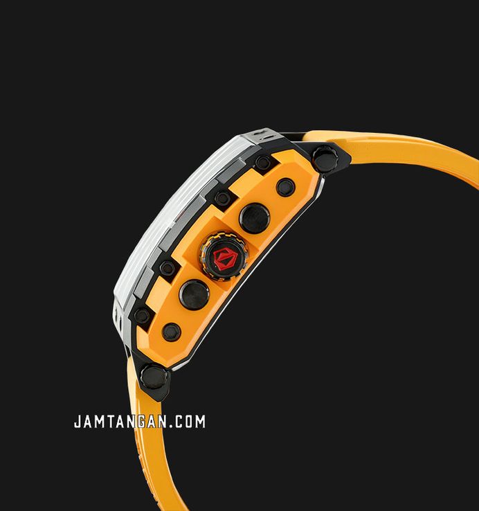 Expedition Chronograph E 6757 MC RIPBAYL Men Black Dial Yellow Rubber Strap