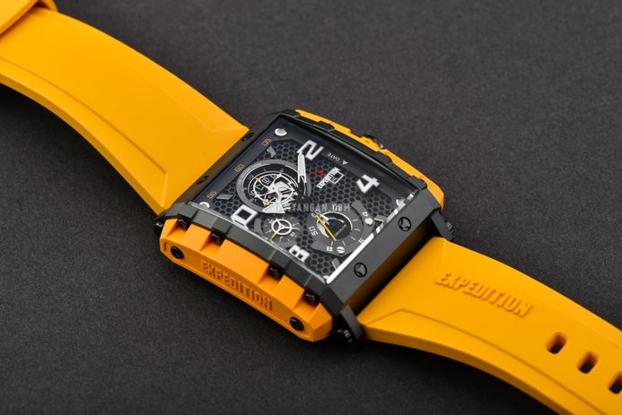 Expedition Chronograph E 6757 MC RIPBAYL Men Black Dial Yellow Rubber Strap