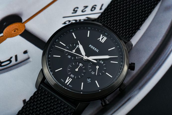 Fossil Neutra FS5707 Men Chronograph Black Dial Black Mesh Strap ...