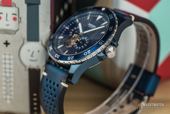 Fossil crewmaster blue top