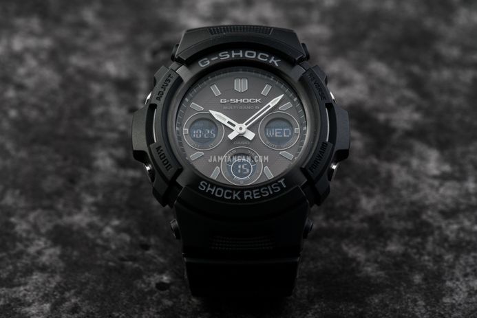 Casio G-Shock AWG-M100B-1AER Tough Solar Digital Analog Dial