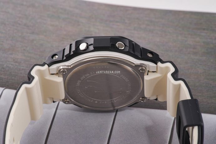 Casio G-Shock DW-5600SHB-1 DW-5600SHB-1JR Shiba Inu Digital