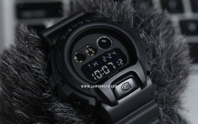 Casio G-Shock DW-6900BB-1 DW-6900BB-1DR Black Out Black Digital