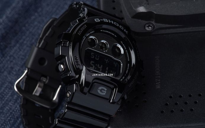 Casio G-Shock DW-6900NB-1 DW-6900NB-1DR Mirror-Metallic