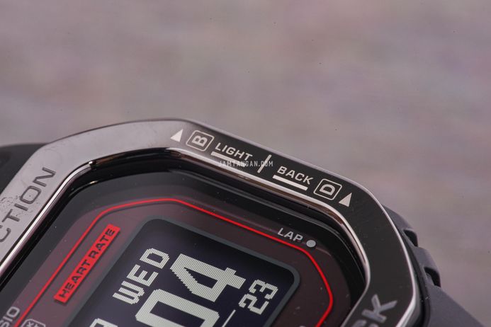 Casio G-Shock DW-H5600MB-1A4DR Smartwatch G-Squad Heart Monitor Digital Dial Black Resin Band