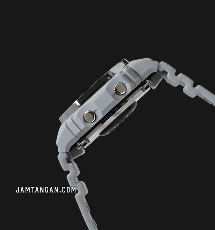 Casio G-Shock DW-H5600MB-8A9DR Smartwatch G-Squad Heart Monitor Digital Dial Grey Resin Band