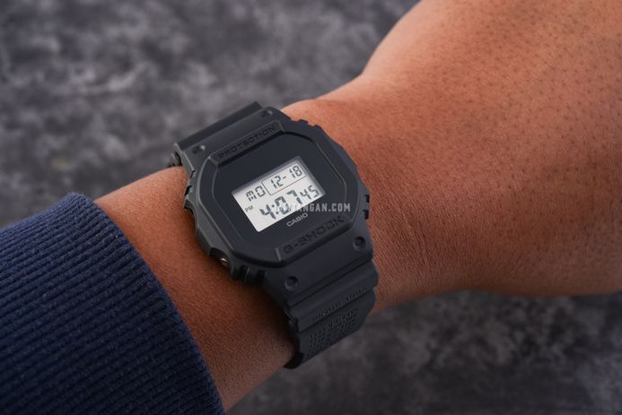 Casio G-Shock DWE-5657RE-1JR 40th Anniversary REMASTER BLACK Digital Dial Resin Band (JDM)