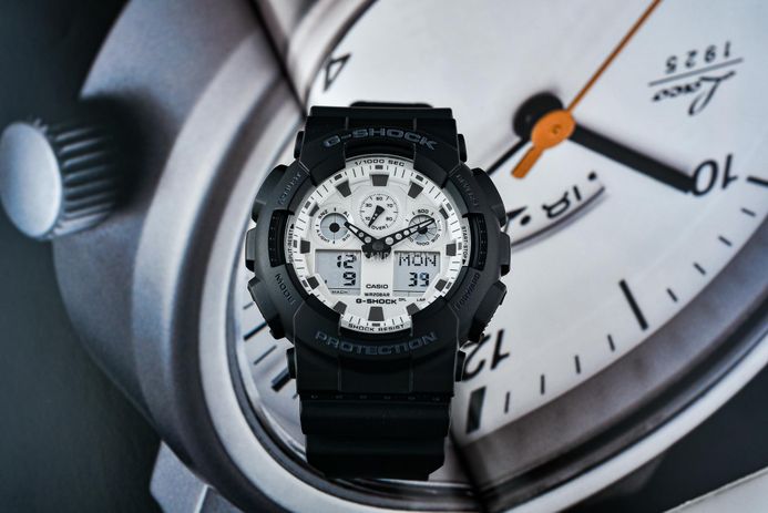 Casio G-Shock GA-100WD-1AJF Black And Briliant White Digital Analog Dial Black Resin Band (JDM)