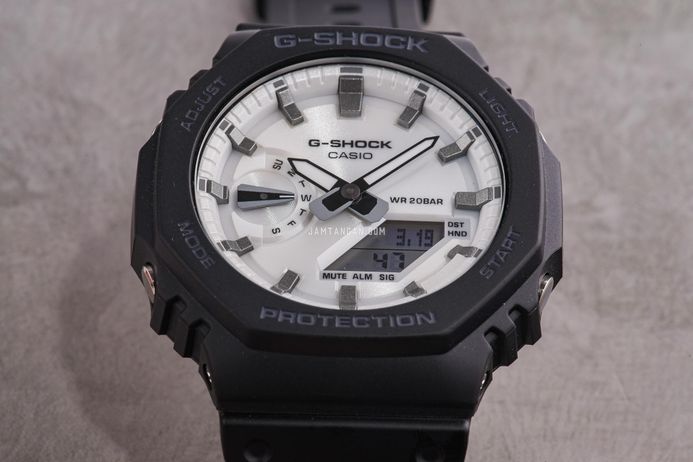 Casio G-Shock GA-2100WD-1ADR CasiOak Black And Briliant White Series White Dial Resin Band