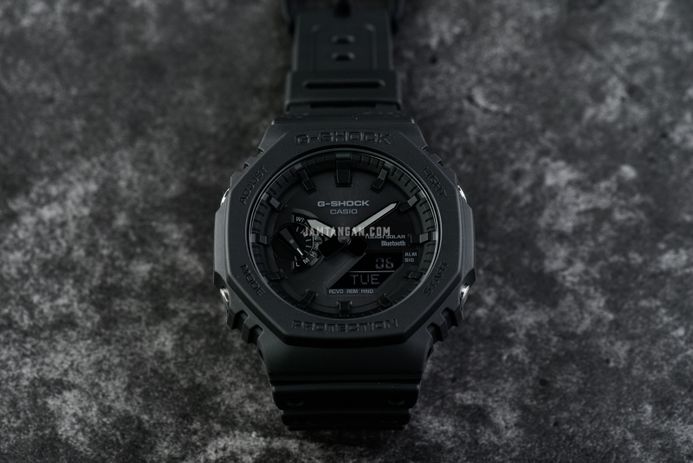 Casio G-Shock Special Color GA-B2100-1A1DR CasiOak Tough Solar Digital Analog Dial Black Resin Band