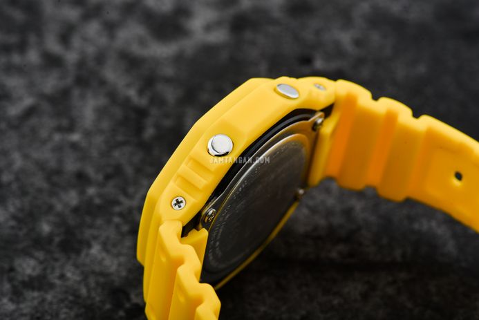 Casio G-Shock GA-B2100C-9ADR CasiOak Tough Solar Digital Analog Dial Yellow Resin Band
