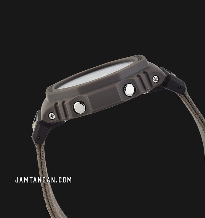 Casio G-Shock GA-B2100CT-5ADR CasiOak Coexist Collection Digital Analog Dial Khaki Gray Cloth Band